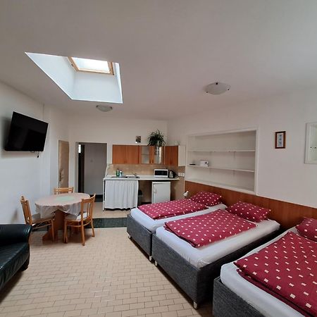 Pension Dana Karaskova Apartment Kutna Hora Bilik gambar