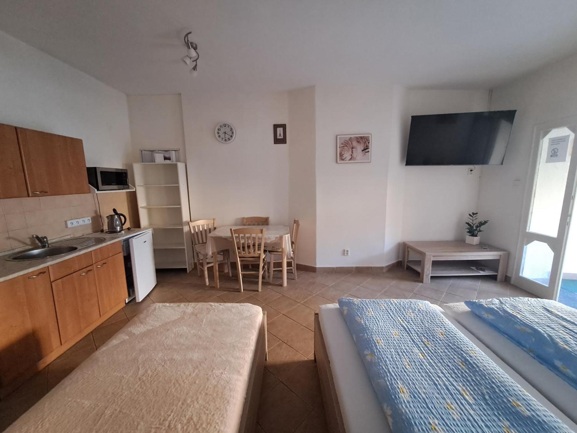 Pension Dana Karaskova Apartment Kutna Hora Luaran gambar