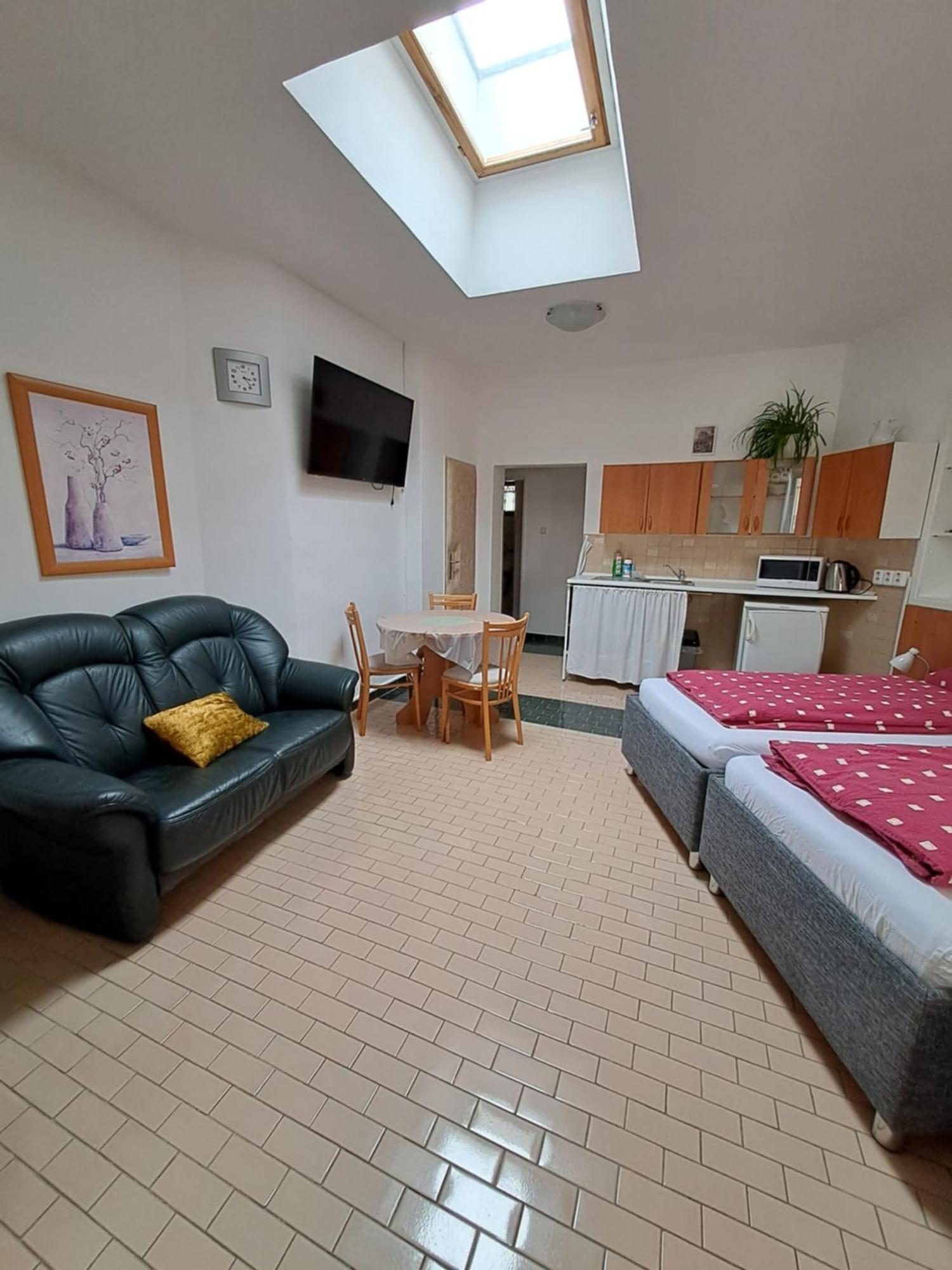 Pension Dana Karaskova Apartment Kutna Hora Bilik gambar